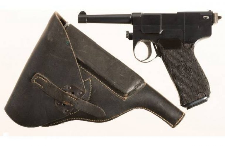  Пистолет «Глизенти» и кобура к нему. Фото https://www.rockislandauction.com