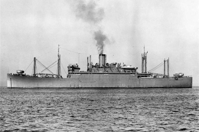 Войсковой транспорт AP-9 «Зейлин» в Сиэттле 12 января 1942 года navsource.org