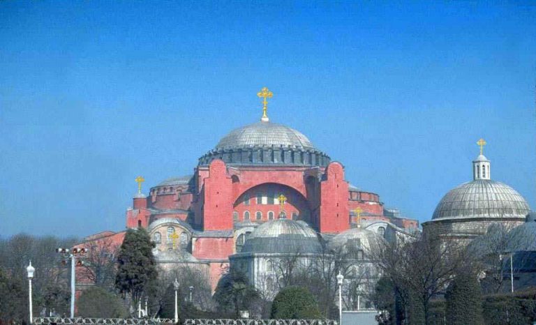  Храм Святой Софии в Константинополе