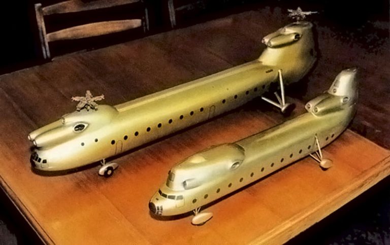 Модели вариантов продольной схемы с четырьмя двигателями, рассматриваемых при создании Ми-12