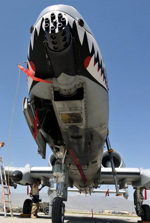 A-10 Thunderbolt II. Штурмовик, построенный вокруг авиационной пушки