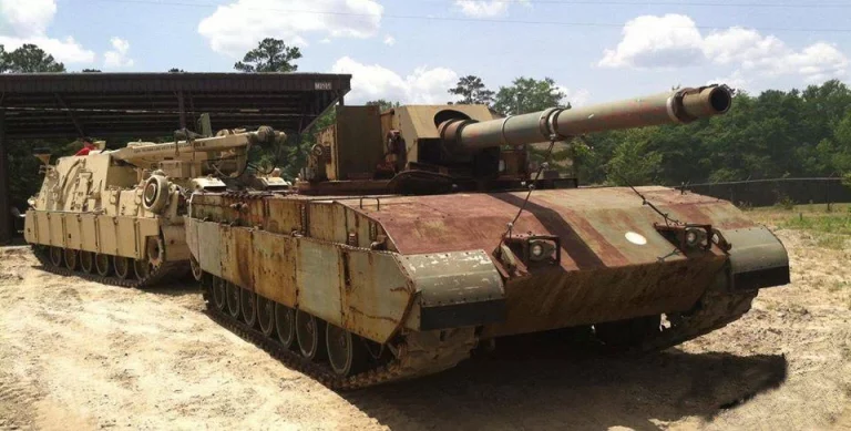  Прототип американского танка с необитаемой башней M1 Abrams Block III родом из 80-х
