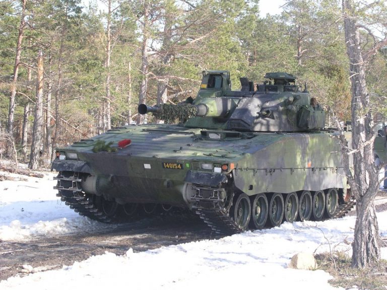  CV9040 Шведской Армии