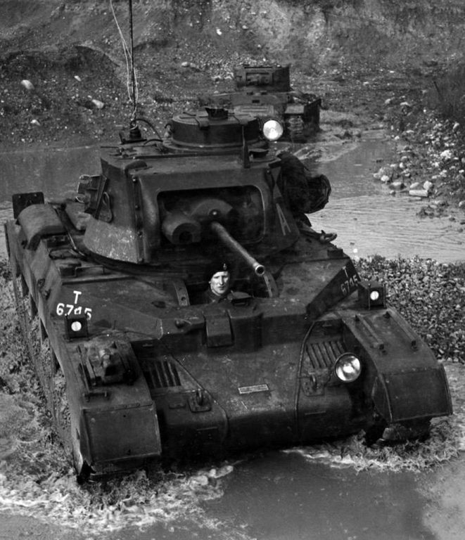   Совместные испытания Infantry Tank Mk.II и опытного образца Infantry Tank Mk.III, начало 1940 года