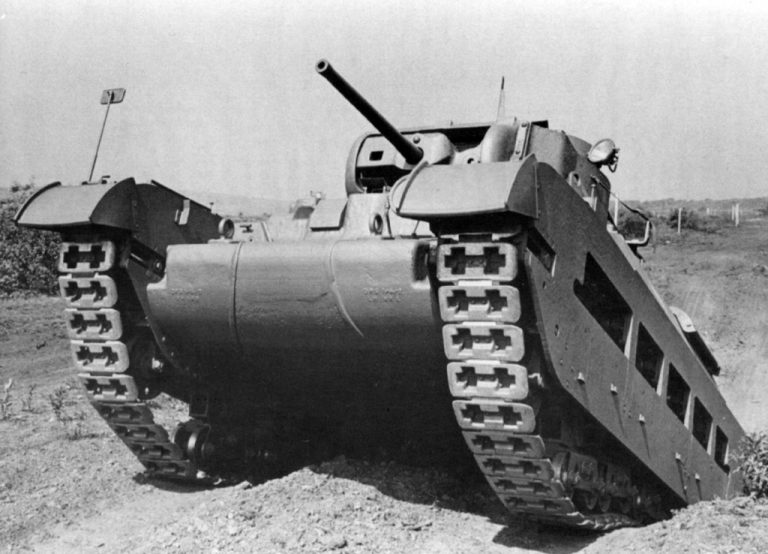 Один из первых танков модификации Mk.IIA, 1940 год