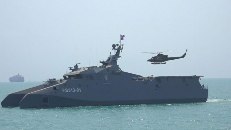 Корвет (ракетный корабль) катамаранного типа «Шахид Сулеймани». Иран