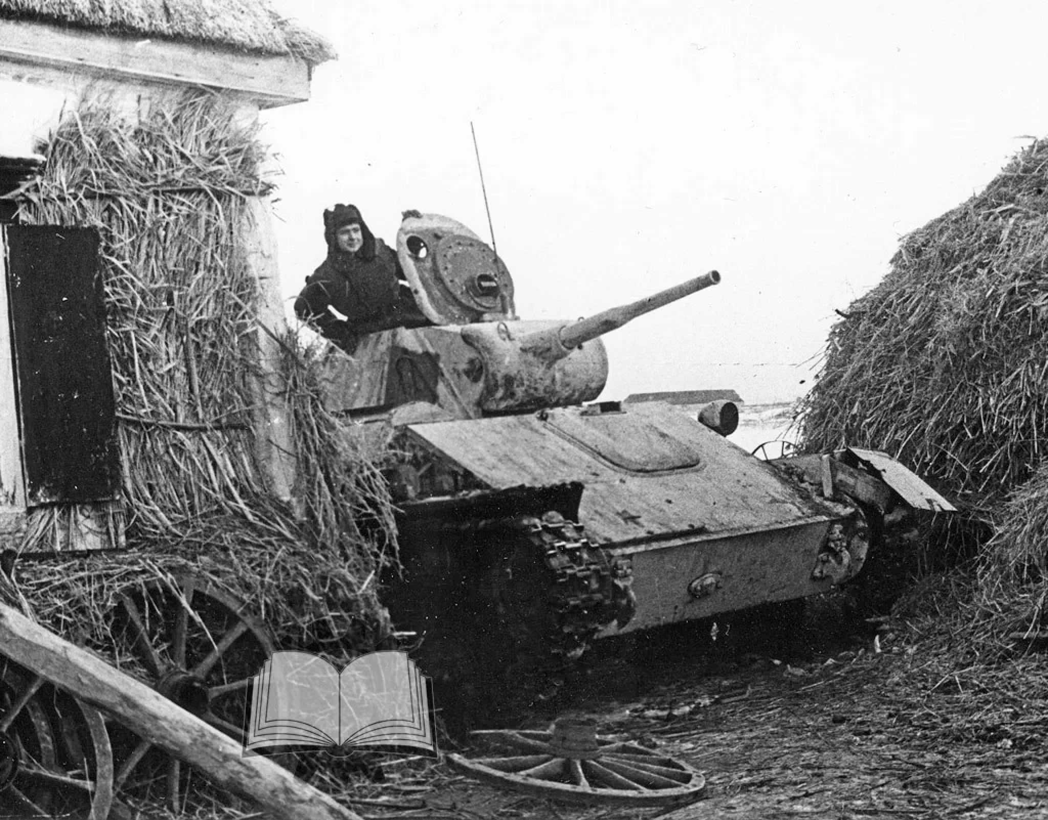 Танковые корпуса вов. Танк т70 1943. Подбитый т-70. Т-70 танк. Т-70 Курская битва.
