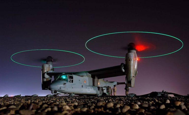    MV-22 Osprey — ночная дозаправка