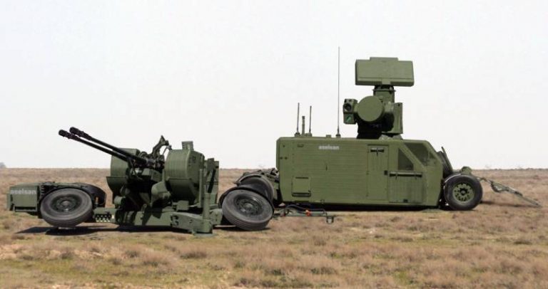 35-мм зенитная артиллерийская установка GDF-005 с системой управления огнём