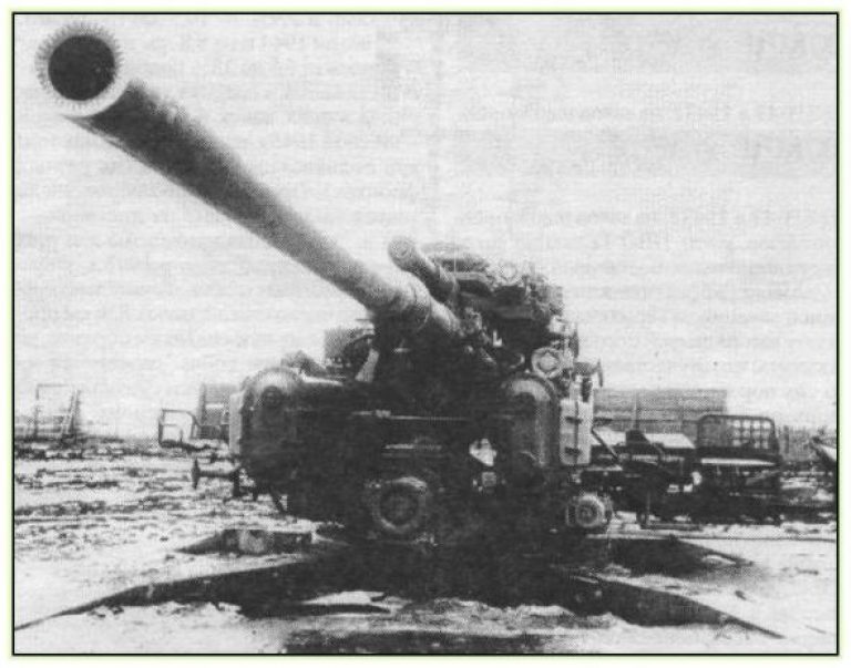 Сверхмощная советская зенитная пушка калибром 152 мм СМ-27. СССР. 1954 год