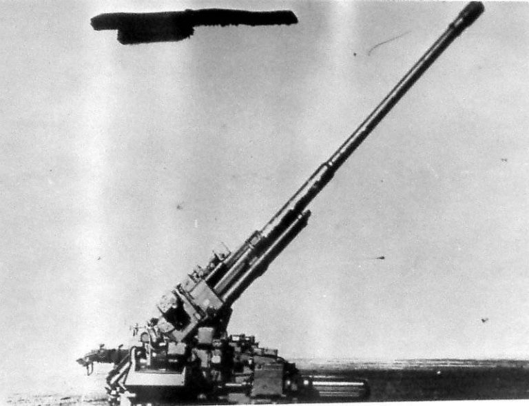 Пушка КМ-52, предположительно на испытаниях