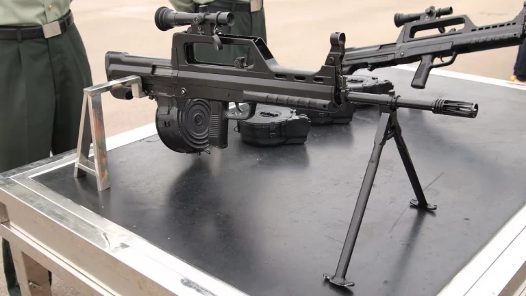  Пулемёт QBB-97 который был использован для вооружения боевой робо-собаки