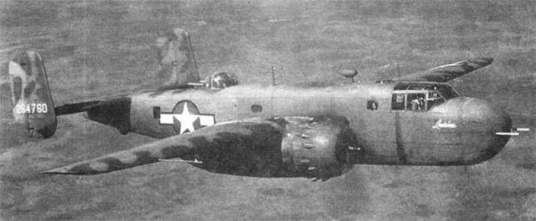  Опытный штурмовик XB-25G, переделанный из бомбардировщика В-25С-1