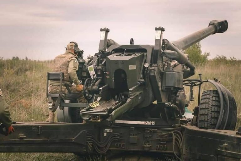 Кирилл Рябов. 155 мм гаубица FH70. Великобритания, Германия и Италия