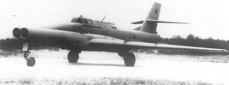  Ил-40П