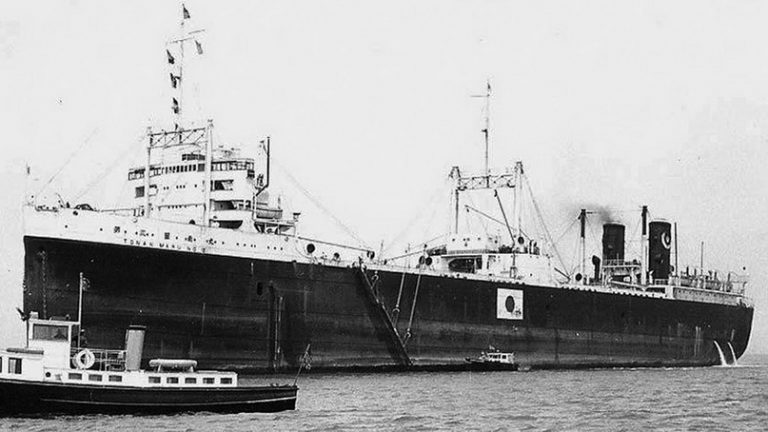  Несостоявшаяся жертва «Тинозы» – танкер «Тонан-Мару №3», один из двух крупнейших в Японском флоте
