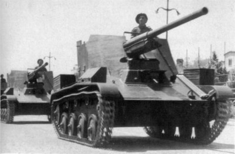 Самоходки Т.А.С.А.М. Т-60 на параде в Бухаресте 10 мая 1943 года Источник: tanks-encyclopedia.com