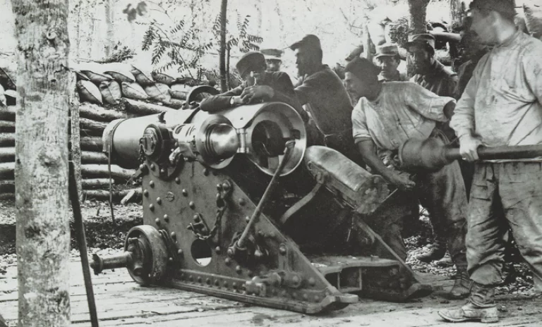  Вот так её заряжали: Mortier de 220 mm de siege Modele 1880