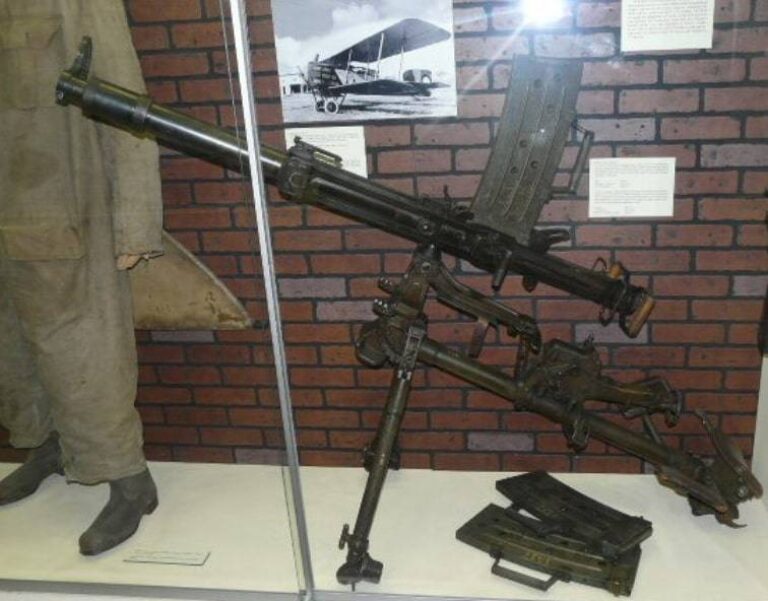 20-мм пушка Беккера в экспозиции Военно-исторического музея в Праге