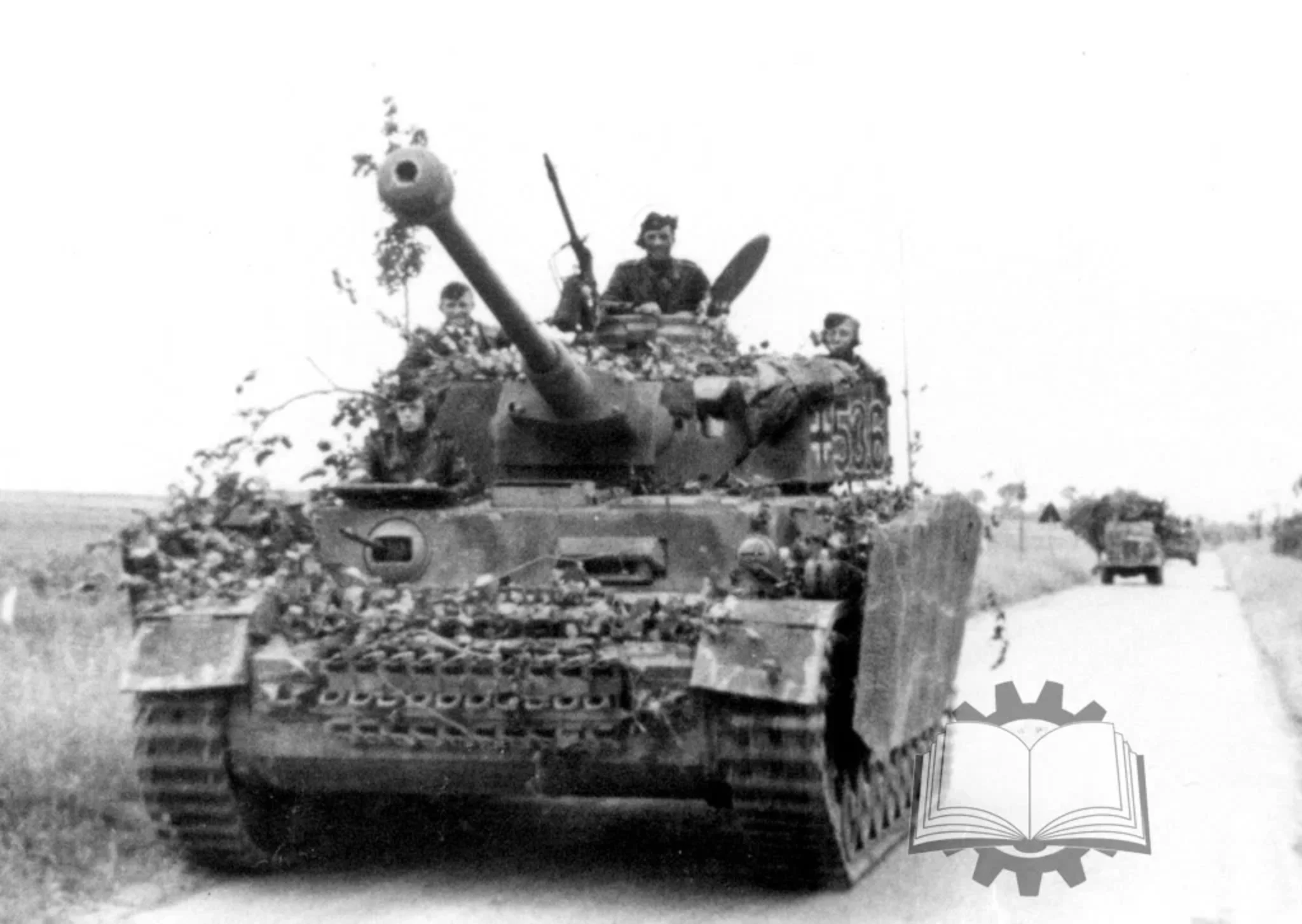Ss tanks. PZ-IV H 12 танковая дивизия СС. PZ 4 H 536. 12 Танковая дивизия СС Гитлерюгенд PZ IV. Танк PZ 4 Ausf h.
