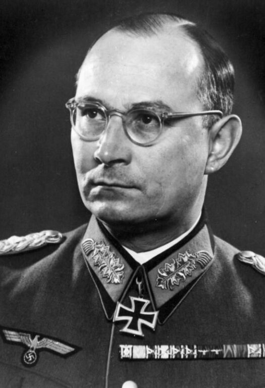 Генерал Фридрих Ольбрихт
