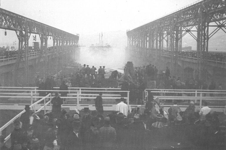 Спуск на воду линкора «Сент-Иштван» на верфи «Данубиус-Верфт» (Danubius-Werft) в Фиуме, 17 января 1914 года