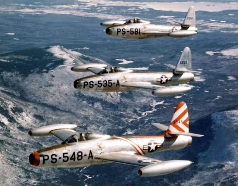 Послевоенная замена легендарного Тандерболта. Republic F-84 "Тандерджет"/"Тандерстрик"/"Тандерфлэш"