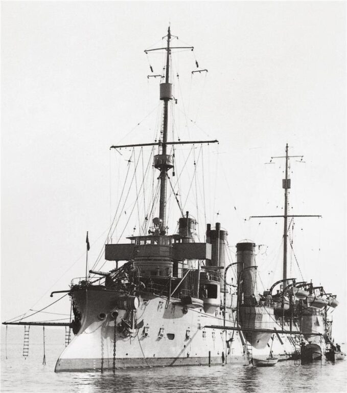 Французский крейсер "Кассар"