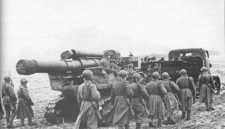 Большая сталинская кувалда. 280-мм мортира Бр-5. СССР
