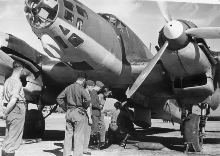 Бомбардировщик He 111Е легиона Кондор