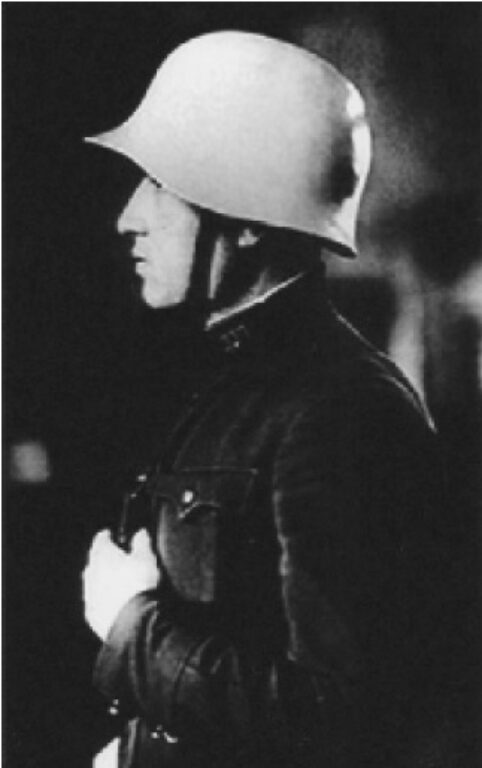 Русские «стальные шапки» начала XX века
