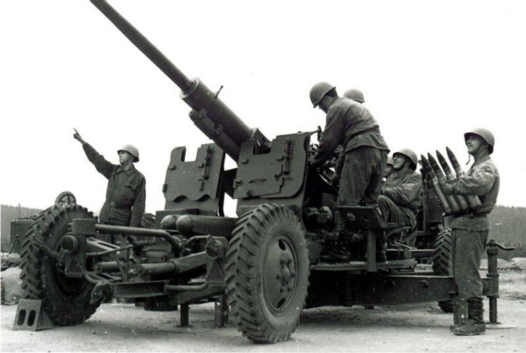 Каким могло быть развитие советской зенитной 37 мм пушки 61-К в послевоенное время