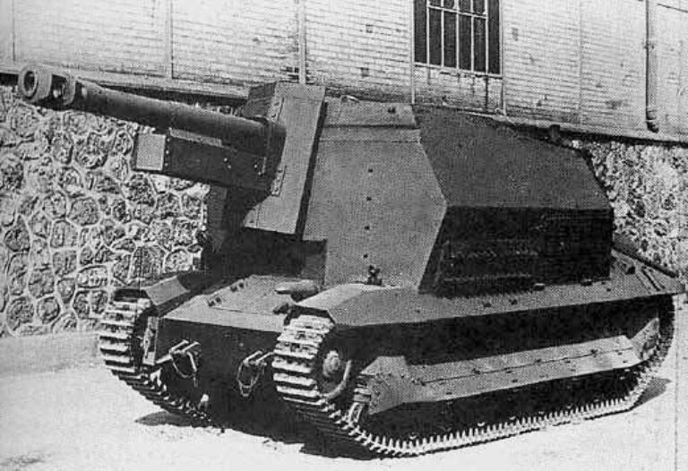 10,5cm. leFH 16 auf Geschutzwagen FCM (f)