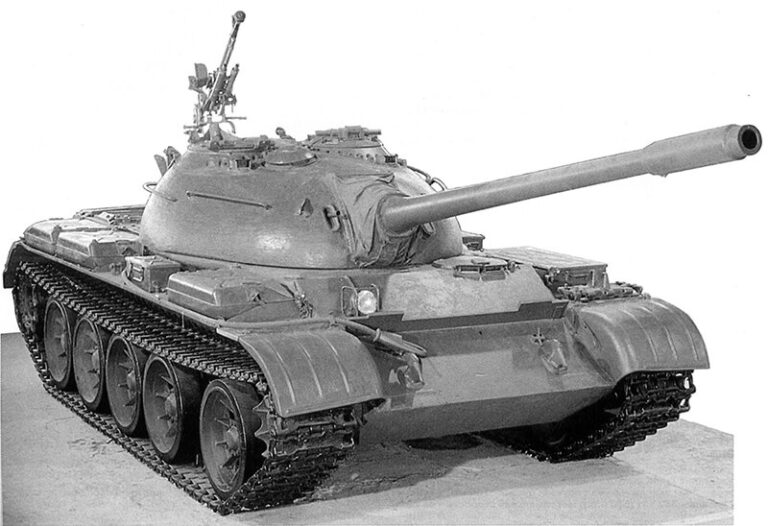 Предсерийный Т-54А