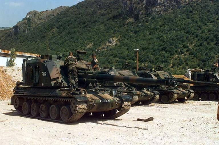 САУ AUF1 в Боснии. tanks-encyclopedia.co