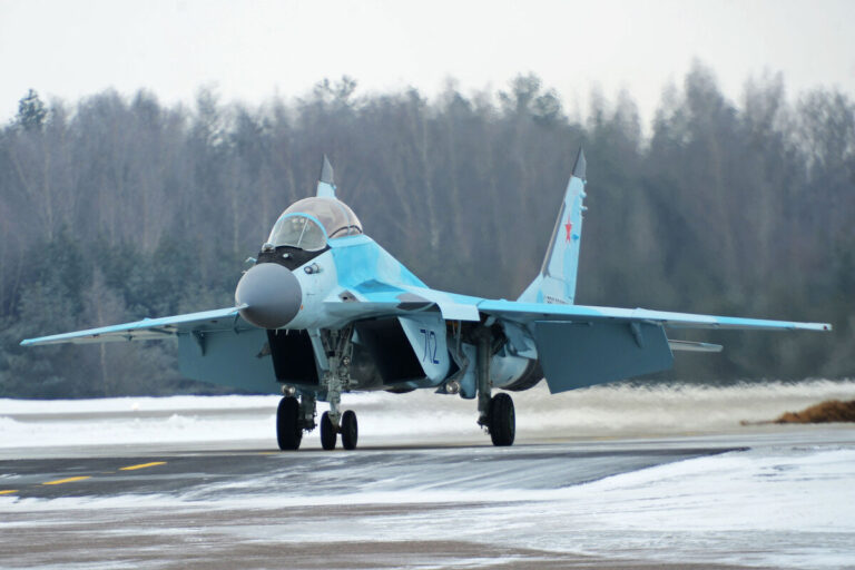 МиГ-35С