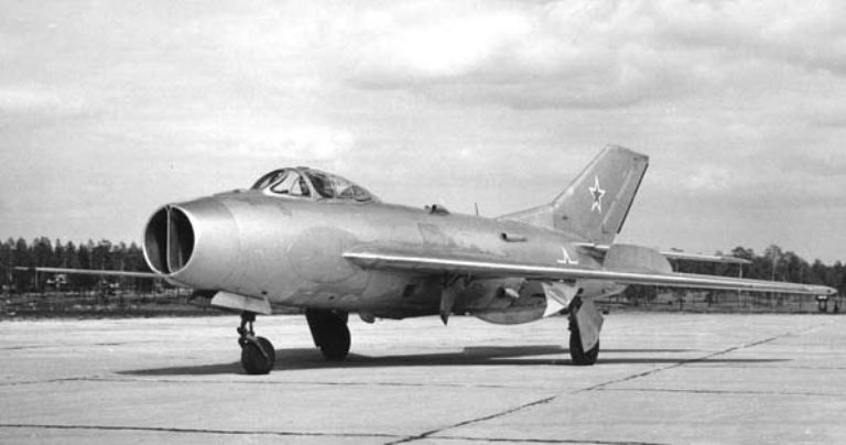 МиГ-19. 