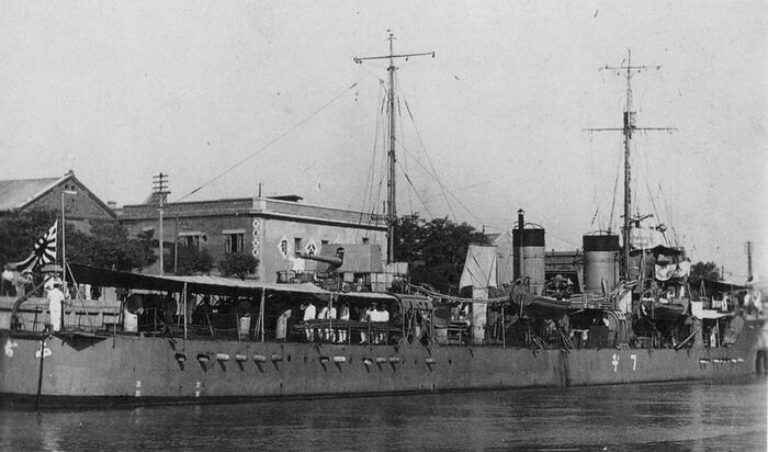 Эсминец Фуджи, 6 марта 1935 года, Тянцзинь