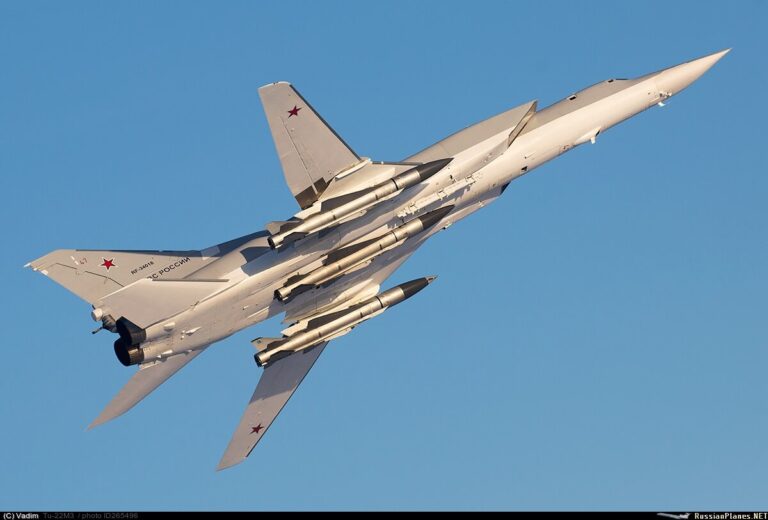 Ту-22М3М может брать до 3 ракет Х-32