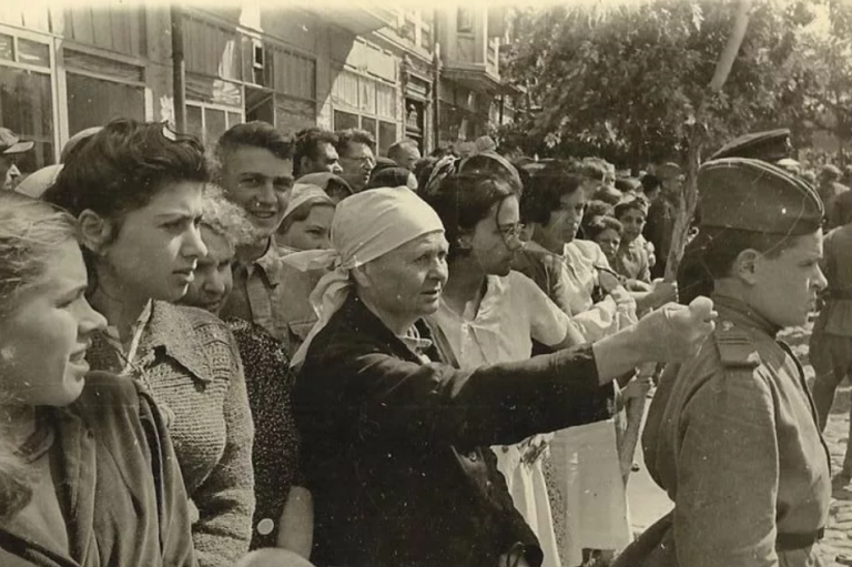 Операция "Большой вальс". Марш военнопленных в Москве в 1944 году. Зачем он действительно был нужен Сталину