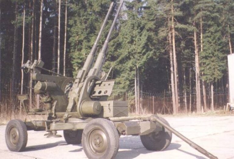 Буксируемая 30-мм зенитная установка ZK.453