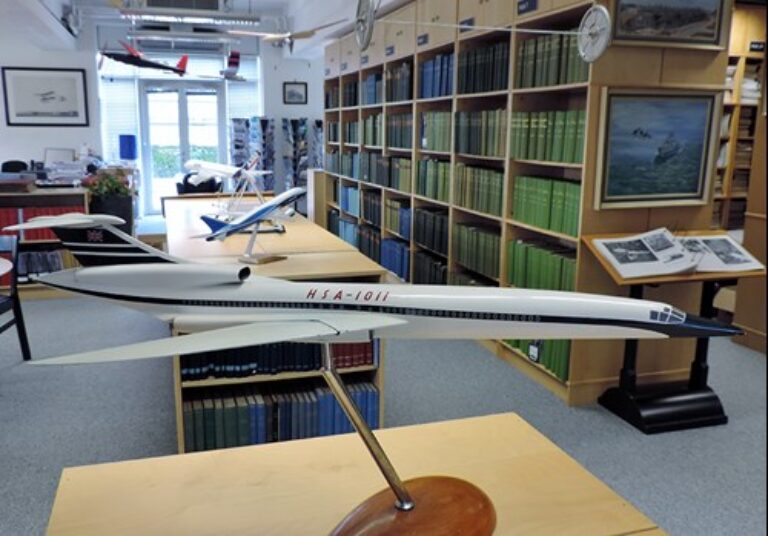 Британский предшественник Конкорда. Сверхзвуковой авиалайнер Hawker Siddeley Type 1011 (HSA-1011)