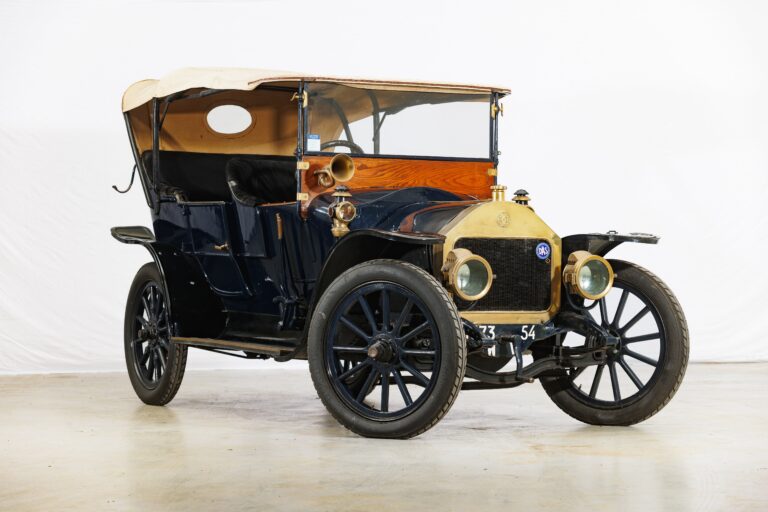 Автомобиль Darracq 14/16 HP