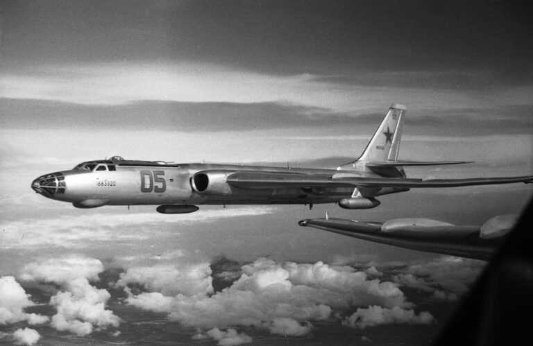 Ту-16