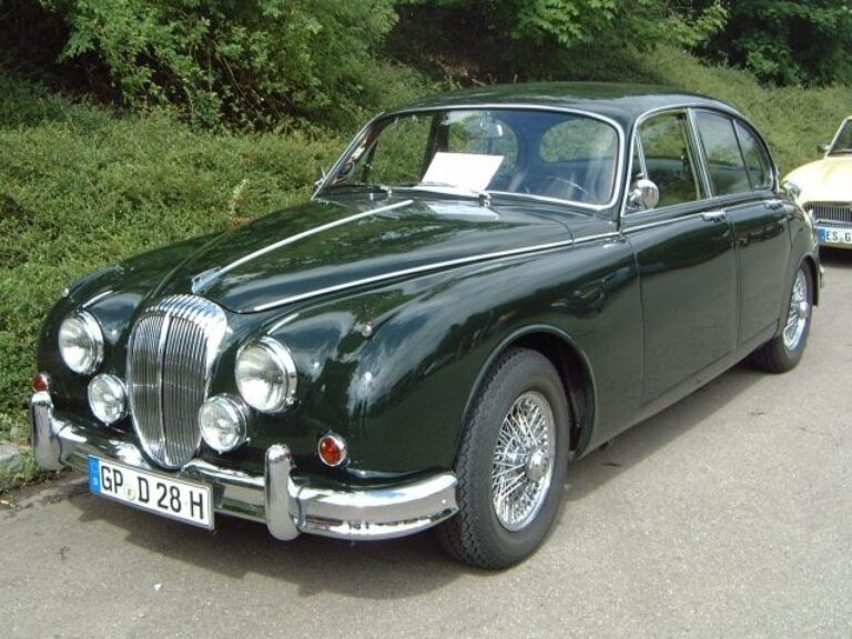 Daimler V8 2.5-Litre