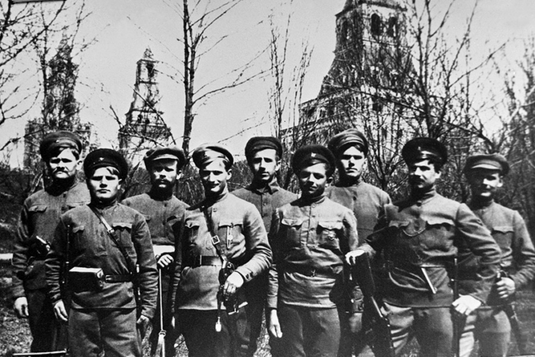 Как латышские стрелки стали жертвами своей преданности