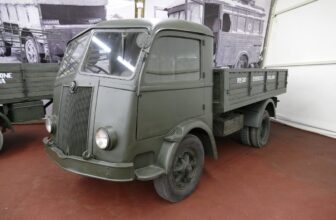 Юрий Пашолок. Итальянский армейский бескапотник