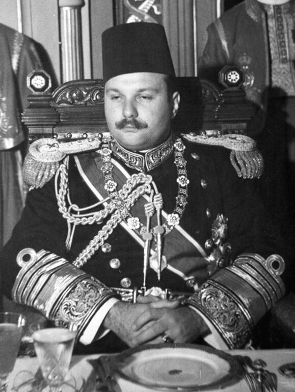 Славься, славься. Часть третья: середина железного века