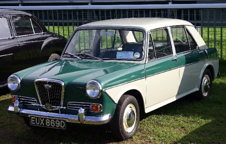 Wolseley 1100