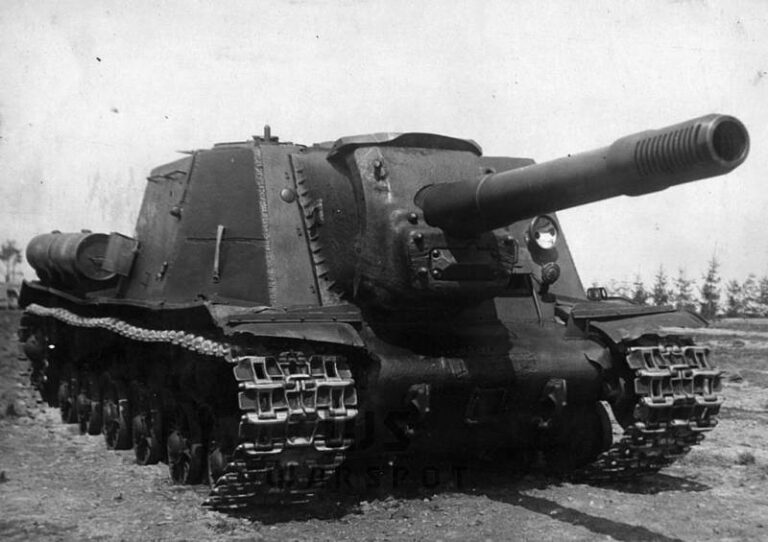 ИСУ-152